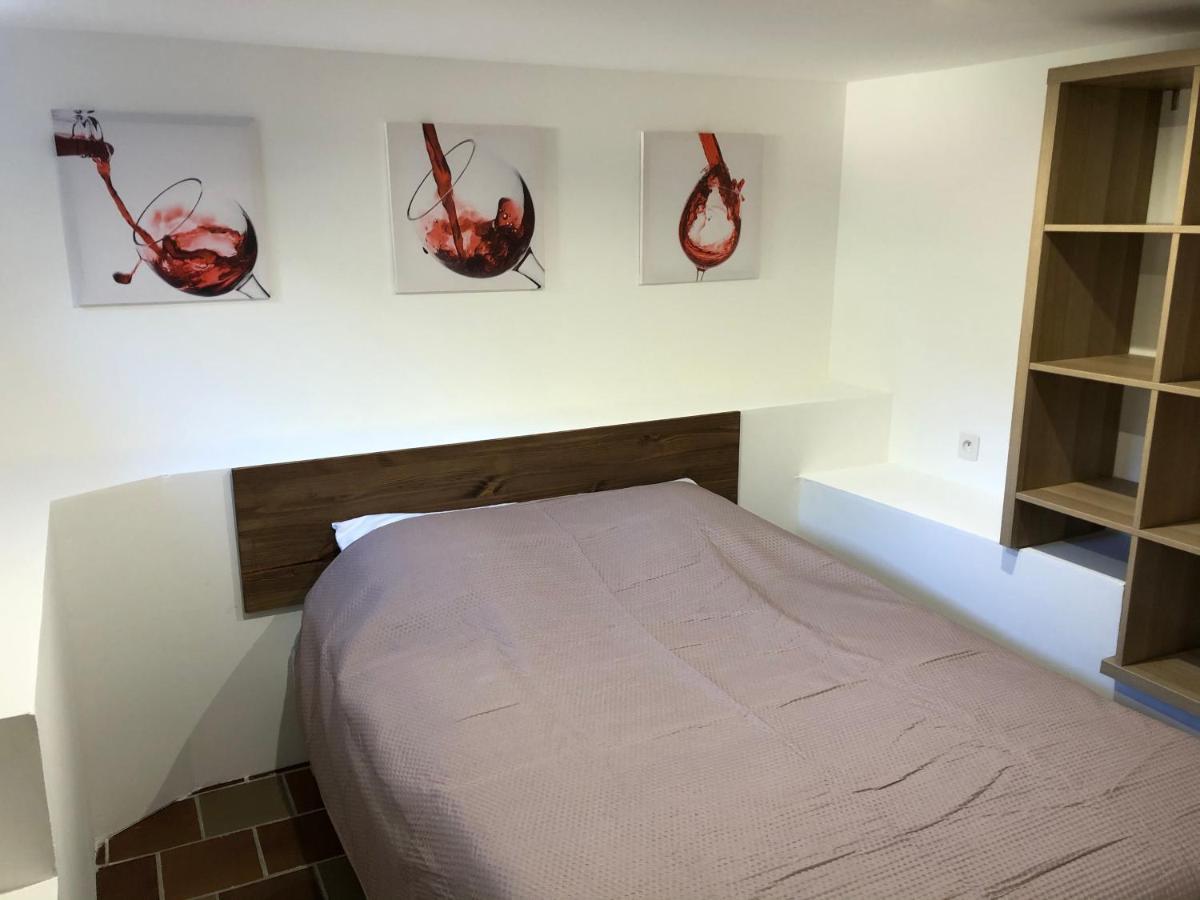 Le Mas De La Fontaine Apartment Armissan Bagian luar foto